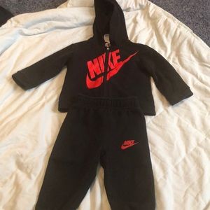 2 piece NIKE set!